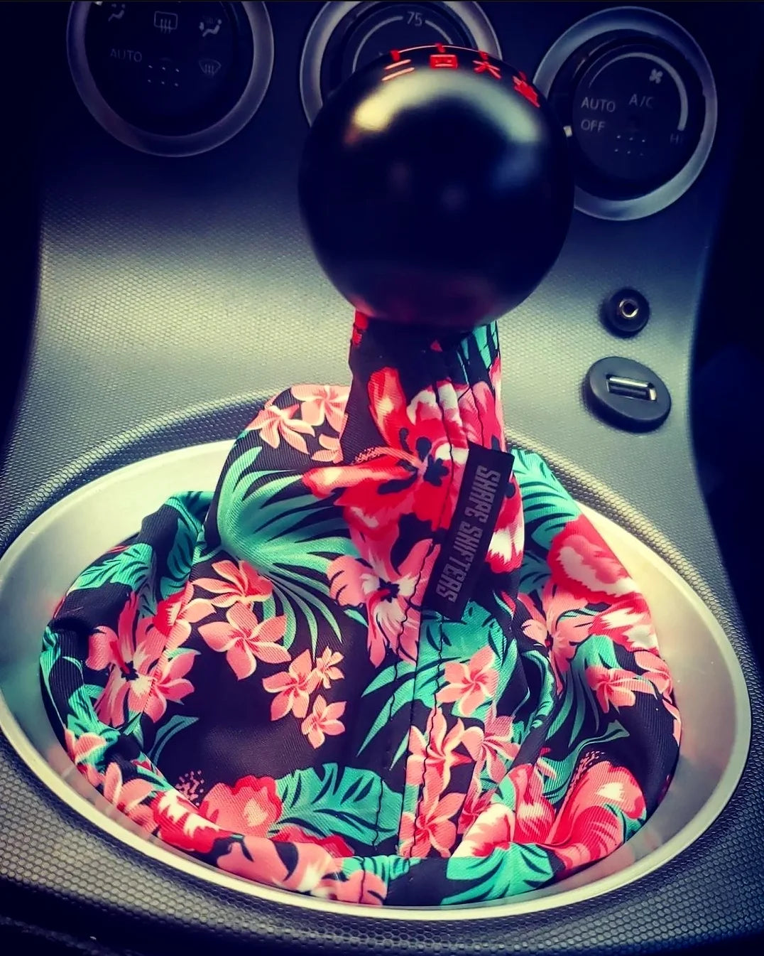 Midnight Tropic Shift Boot