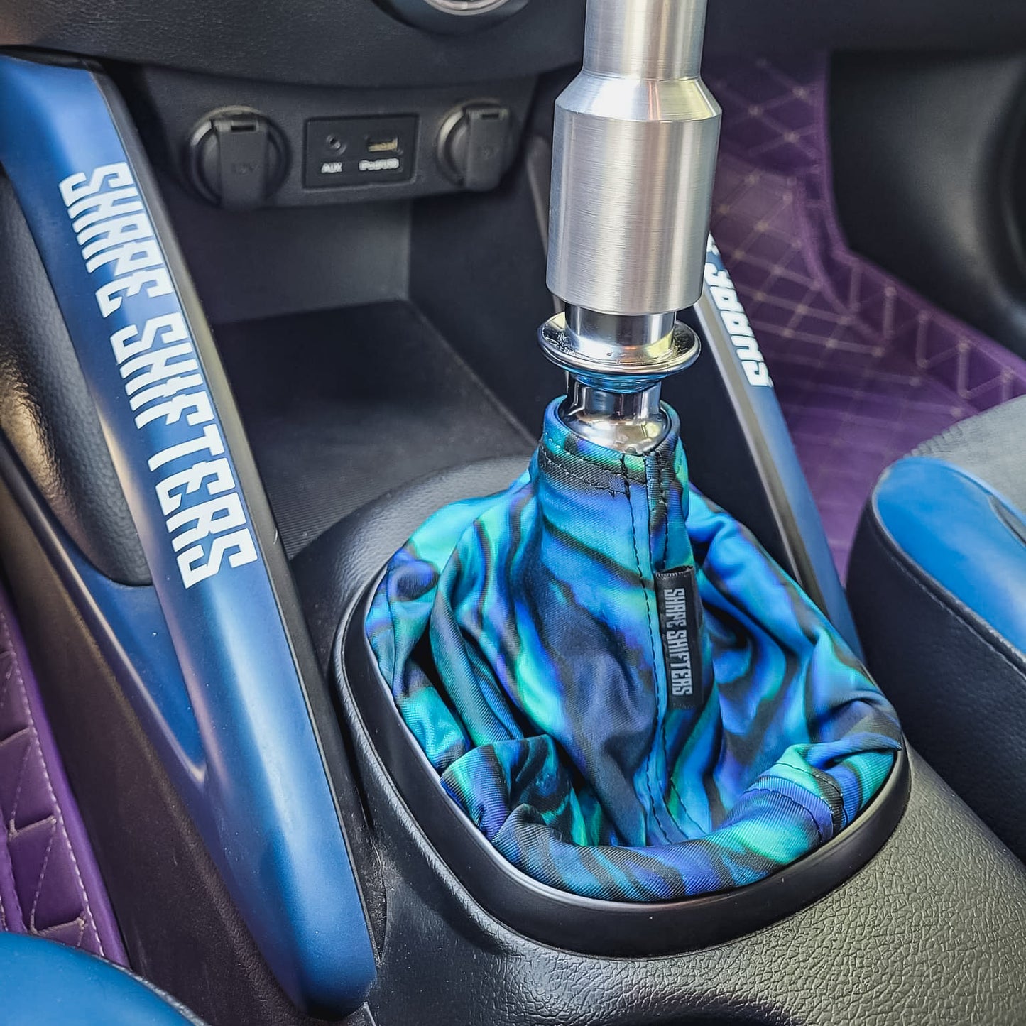 Ocean Waves Shift Boot