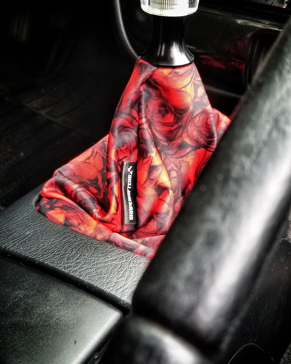 Red Roses Shift Boot